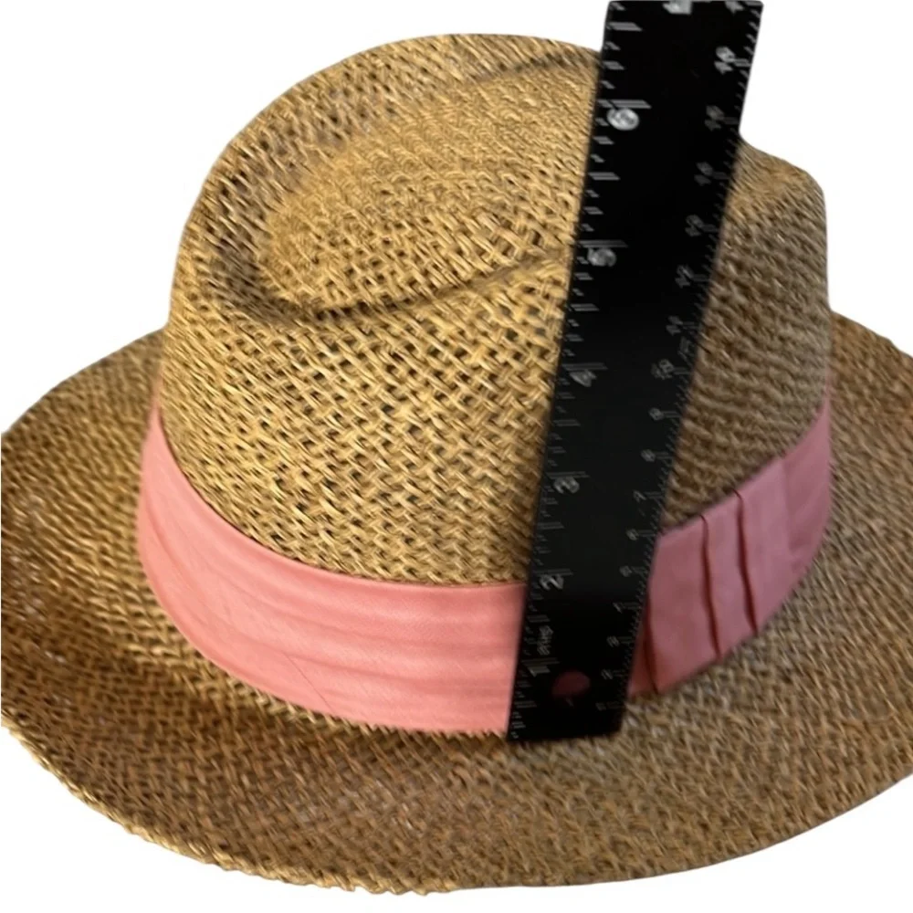 Liz Claiborne tan straw fedora hat with pink ribbon , perfect for summer